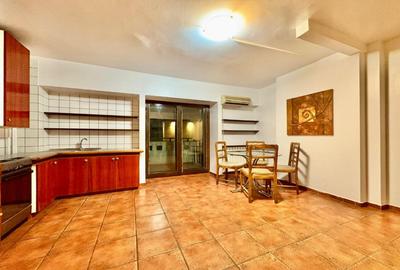 Unirii - Negru Voda, apartament 2 camere spatios, 70 mp. - 12