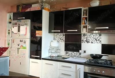 Apartament 4 camere Barlad