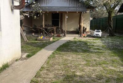 Casă cu 4 camere în Central - 8