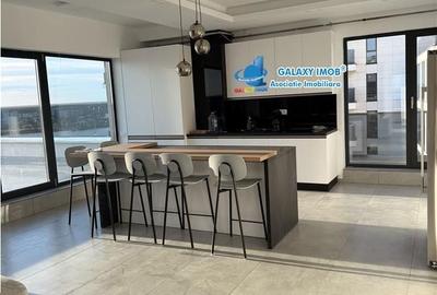 Apartament cu 4 camere în Central - 2