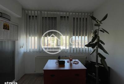 Apartament cu 3 camere semidecomandat în Nufărul - 9
