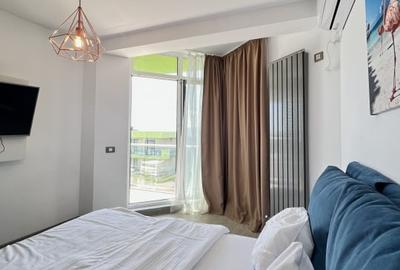 Apartament in prima Linie la mare \ 3 camere - 7