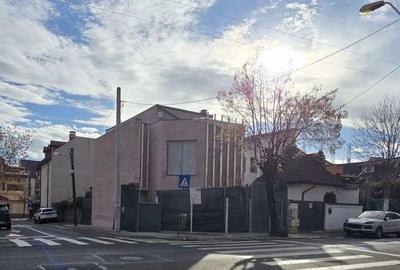 Casă cu 5 camere cu Canalizare în Grivița - 5