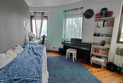 Apartament cu 3 camere semidecomandat, mobilat în Calea Călărașilor - 13