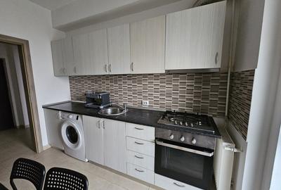 Apartament cu 2 camere decomandat în Berceni - 2