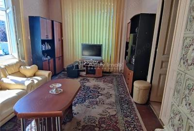 Casa D+P+M, teren 187 mp, pretabila - clinica, cabinete, birouri - Piata Mare - 2