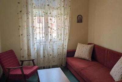 Casă cu 5 camere cu Teren 430 Mp în Socol - 6