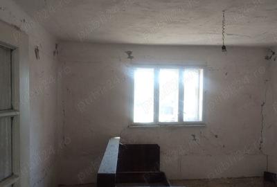 Casă cu 2 camere în Central - 8