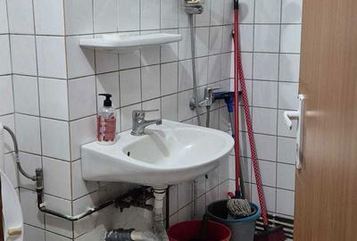 Apartament cu 3 camere semidecomandat în Govândari - 3
