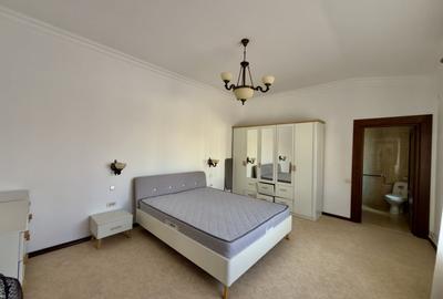 Casă individuală cu 7 camere cu Canalizare în Tomis II - 9