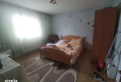 Casă cu 6 camere cu Teren 350 Mp în Miroslava - 3