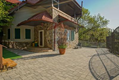 Raritate Schei:Apartament generos cu terasa, garaj, vedere panoramica - 1