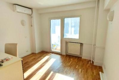 Apartament cu 4 camere decomandat, mobilat în Grădina Icoanei - 3