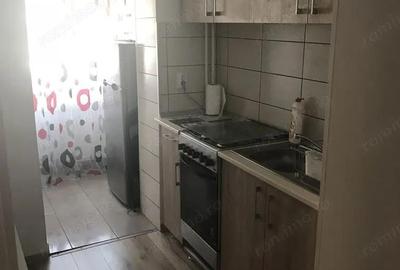 Garsonieră nedecomandată în Girocului