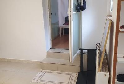 Looking for roommate - Str. Ploiesti - 5