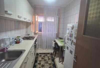 Apartament cu 2 camere decomandat în Crângași - 6