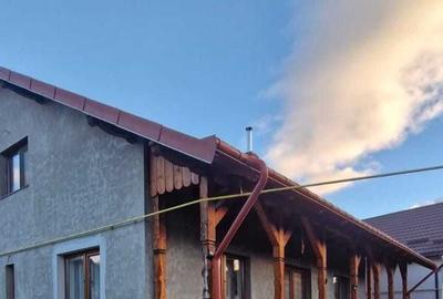 Casă cu 4 camere în Central - 4