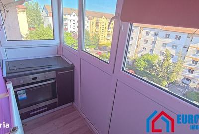 Apartament cu 3 camere decomandat în Șelimbăr
