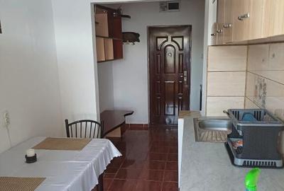 Podu Ros Nicole Iorga -apartament 2 camere decomandat 60 mp - 1