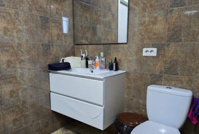 Casă cu 5 camere cu Teren 349 Mp în Valu lui Traian - 12