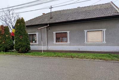 Casa de vanzare - 2