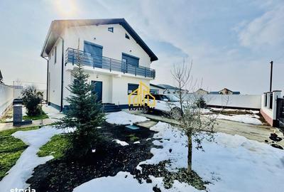 Casă cu 4 camere în Domnești