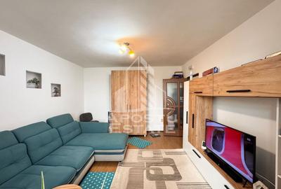 Apartament cu 2 camere decomandat, mobilat în Est