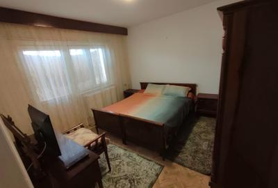 Apartament cu 3 camere decomandat, mobilat în Tomis Nord - 2