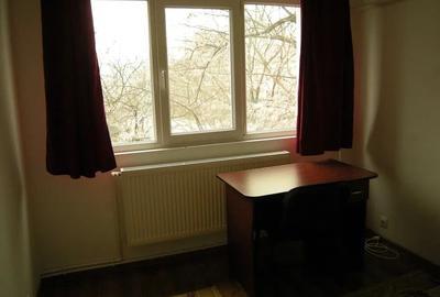 Apartament cu 2 camere, etajul 3/4, zona Podu Ros-Odeon - 3