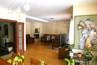 Casă cu 5 camere cu Canalizare în Iancu Nicolae - 1