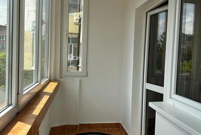 Apartament 2 camere- ultracentral langa Liceul Teoretic "Ioan Petrus" - 3