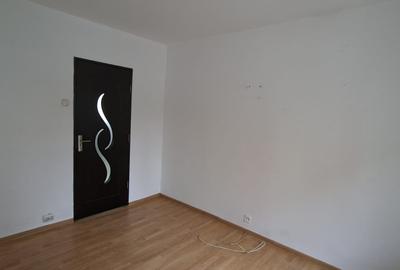 Apartament cu 3 camere decomandat în Sud - 3