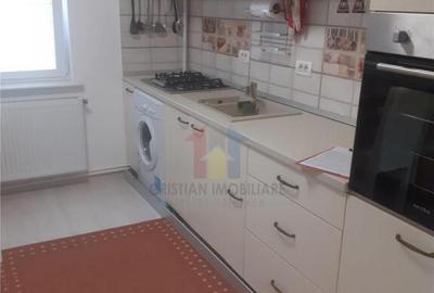 VEZI VIDEO! 3 camere, etaj 2, Decomandat, Mobilat si Utilat, - 2