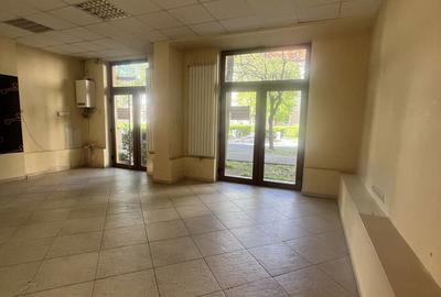 Spațiu comercial, de 90 mp, în Ultracentral - 4