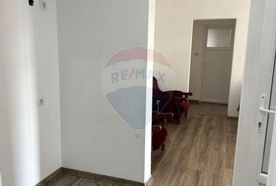 Apartament cu 3 camere de inchiriat in zona Maratei - 6