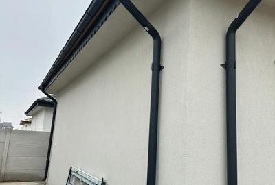 Casă cu 2 camere cu Teren 300 Mp în Central - 1