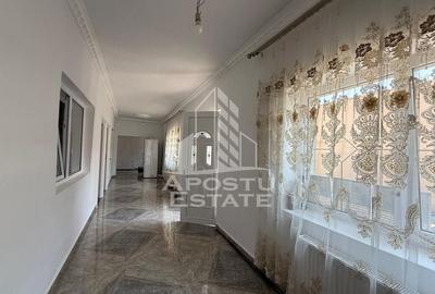 Casa individuala renovata,4 camere,garaj,teren 540 mp,Plopi - 10