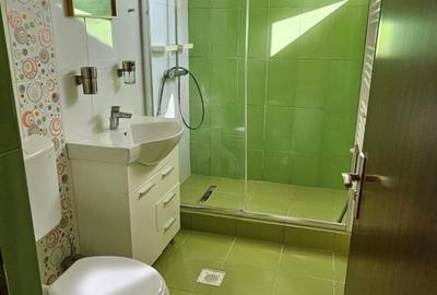 Casă individuală cu 5 camere cu Teren 200 Mp în Central - 13