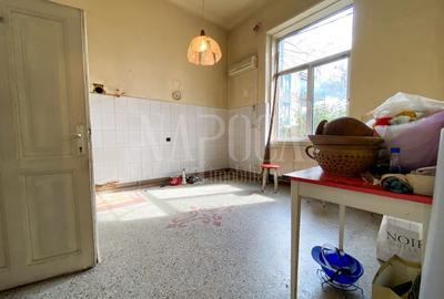 Apartament cu 3 camere în Central - 5