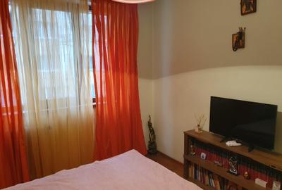 Apartament cu 4 camere semidecomandat, mobilat în Drumul Taberei - 3