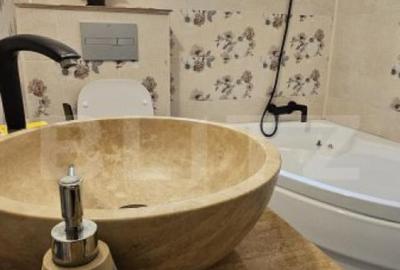 CASA CU VEDERE CATRE CASTELUL CORVINILOR EXCLUSIVITATE - 8