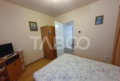 Apartament cu 3 camere semidecomandat, mobilat în Central - 4