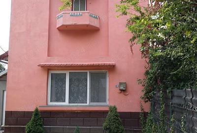 Casa in zona centrala de inchiriat - 1