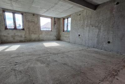 Casă individuală cu 4 camere cu Teren 420 Mp în Stupini - 3