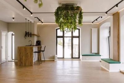 Casă individuală cu 8 camere cu Canalizare în P-ța Victoriei - 3