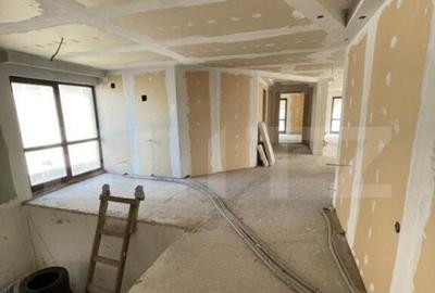 Apartament cu destinatii multiple, semifinisat, 227 mp, zona - 12