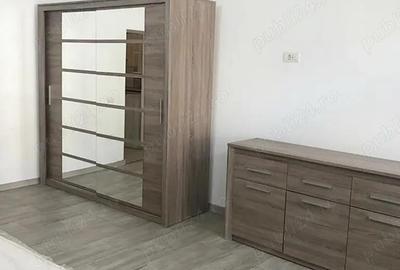 Centrul Istoric - Poarta Schei, garsoniera spa?ioasa. - 10