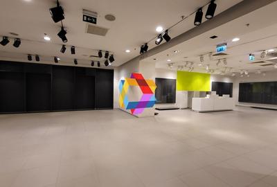 Spatiu comercial 1000 - mp #plus-imo.ro - 2