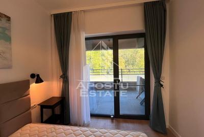 Apartament cu 3 camere semidecomandat, mobilat în Central - 9