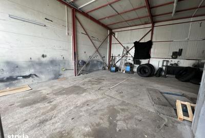 Spațiu comercial, de 94 mp, în Central - 8
